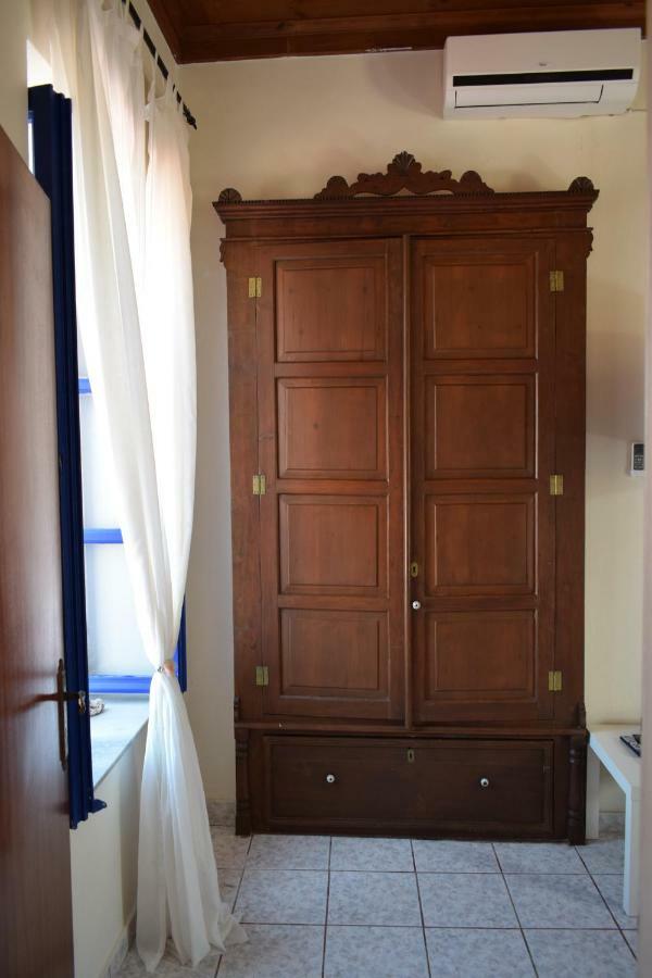 Occasus Room Chalki Town Exteriör bild